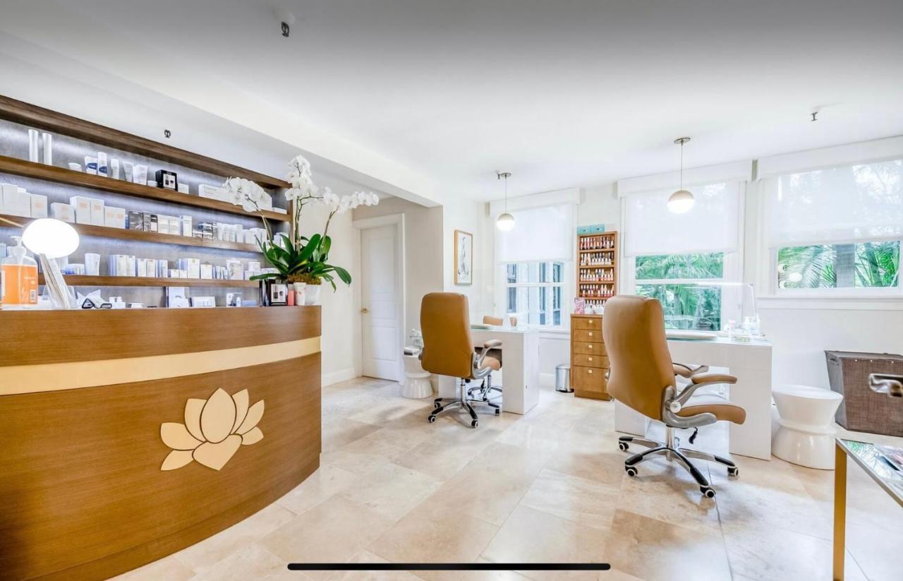 King Bed Mermaid Suite - Heart Of Palm Beach, Free Parking Included المظهر الخارجي الصورة